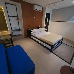 Gomez House 3*, Makati City Philippines