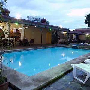 Phoenix 3*, Angeles Philippines